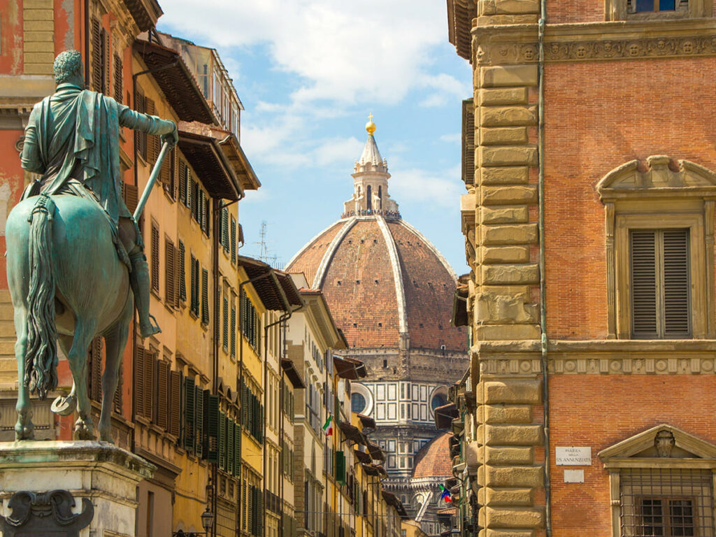 ITS__0011_Cathedral of Santa Maria del Fiore and Monument of Cosimo de Medici. View from the Piazza of the Santissima An