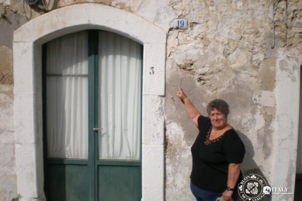 ITS_Genealogy-Research-Trip_Ancestral-Home-Discovery_1 ITS_Genealogy-Research-Trip_Ancestral-Home-Discovery_1