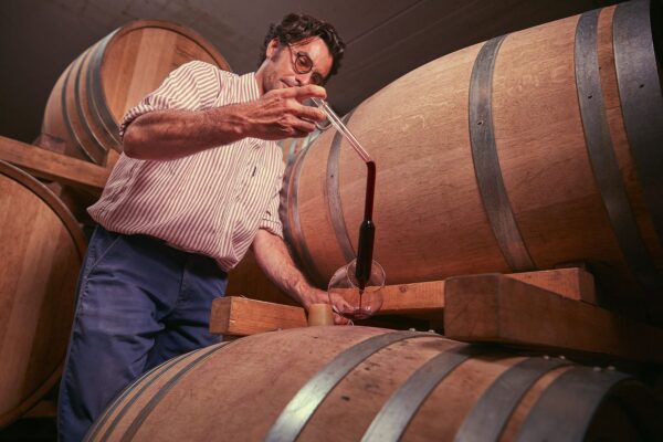 its-italy-in-a-glass-35-chianti-winemaker-barrel-tasting